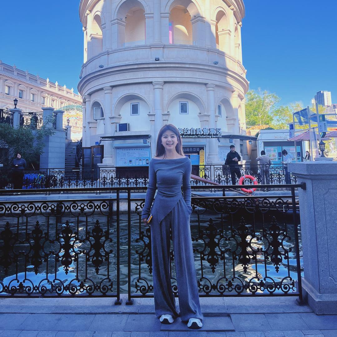 朱怼怼🧚🏻‍♀️