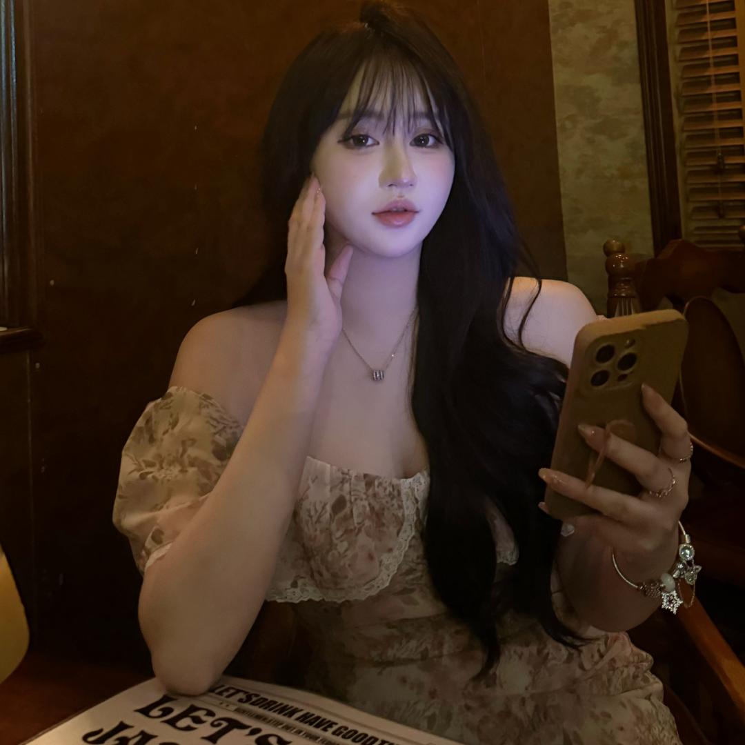 奈奈的微胖穿搭
