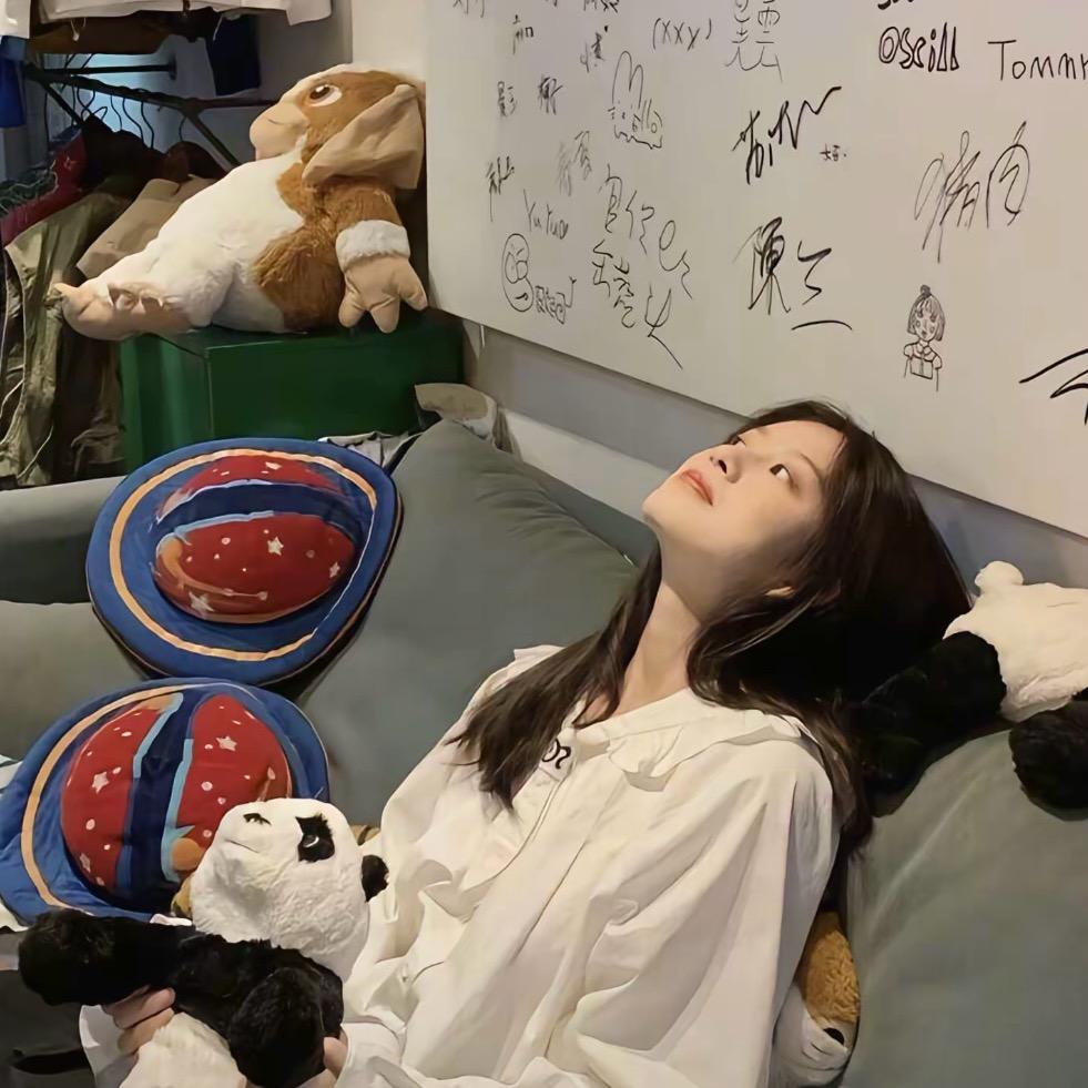 小乖🍉