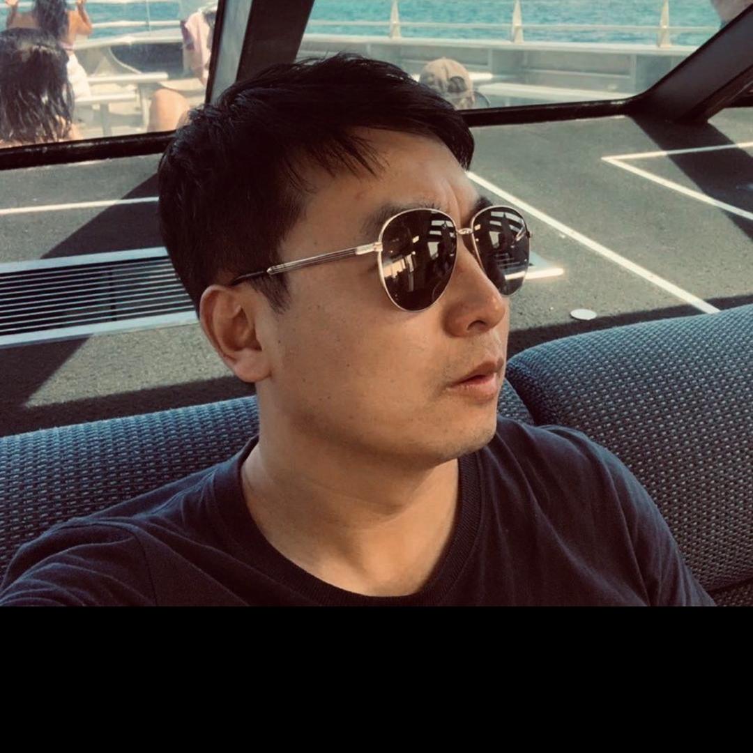 罗杰先生
