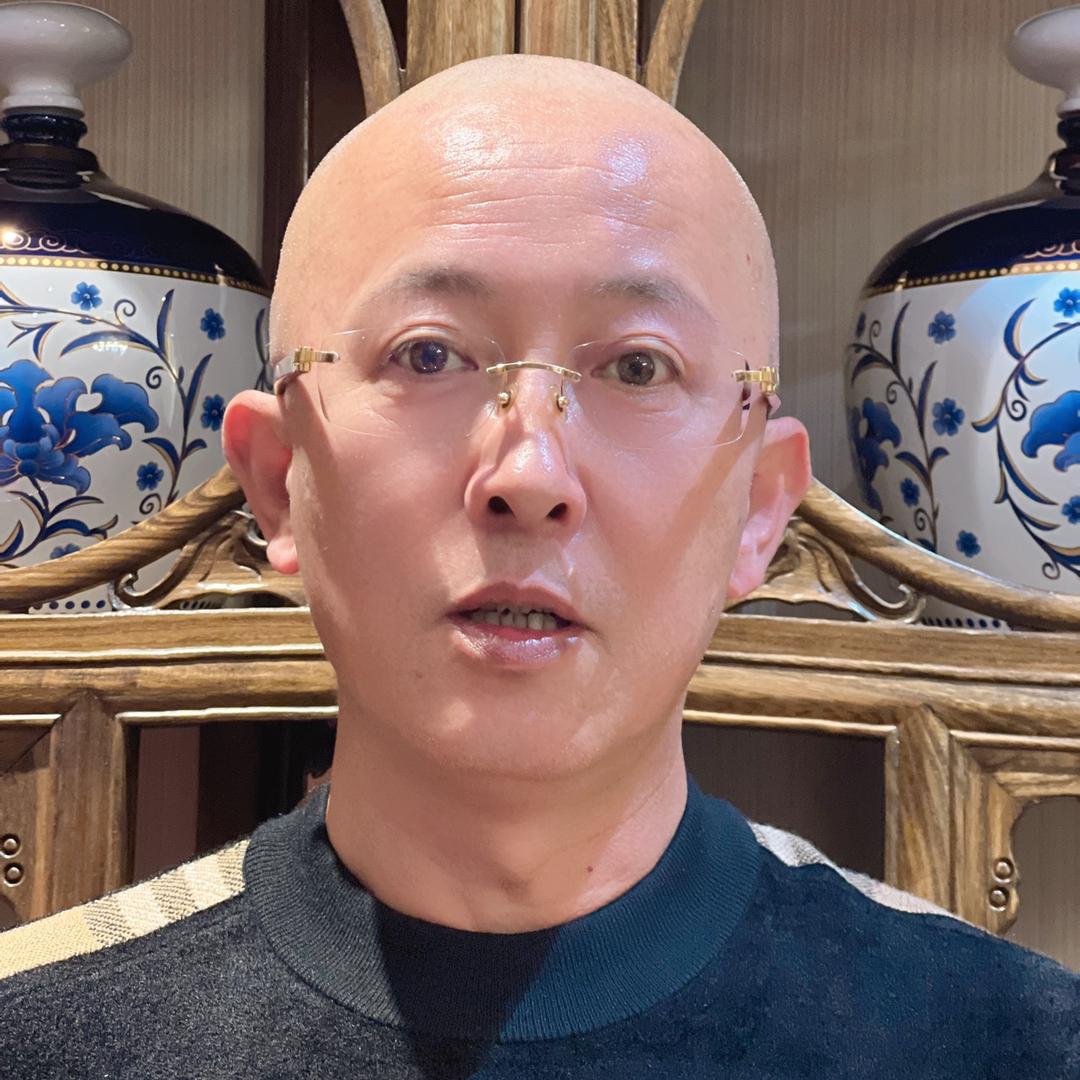 光头冯