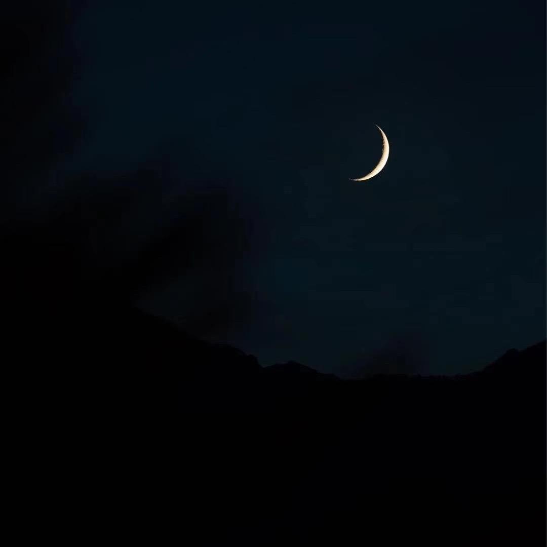 🌌