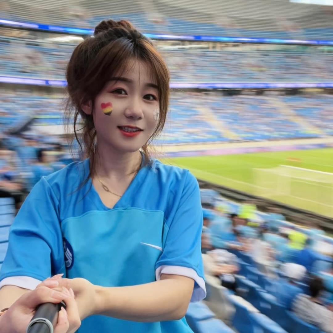 小小贾（热爱生活版）@抖音