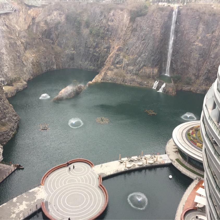 佳佳tsk(开路虎,人比较低调)