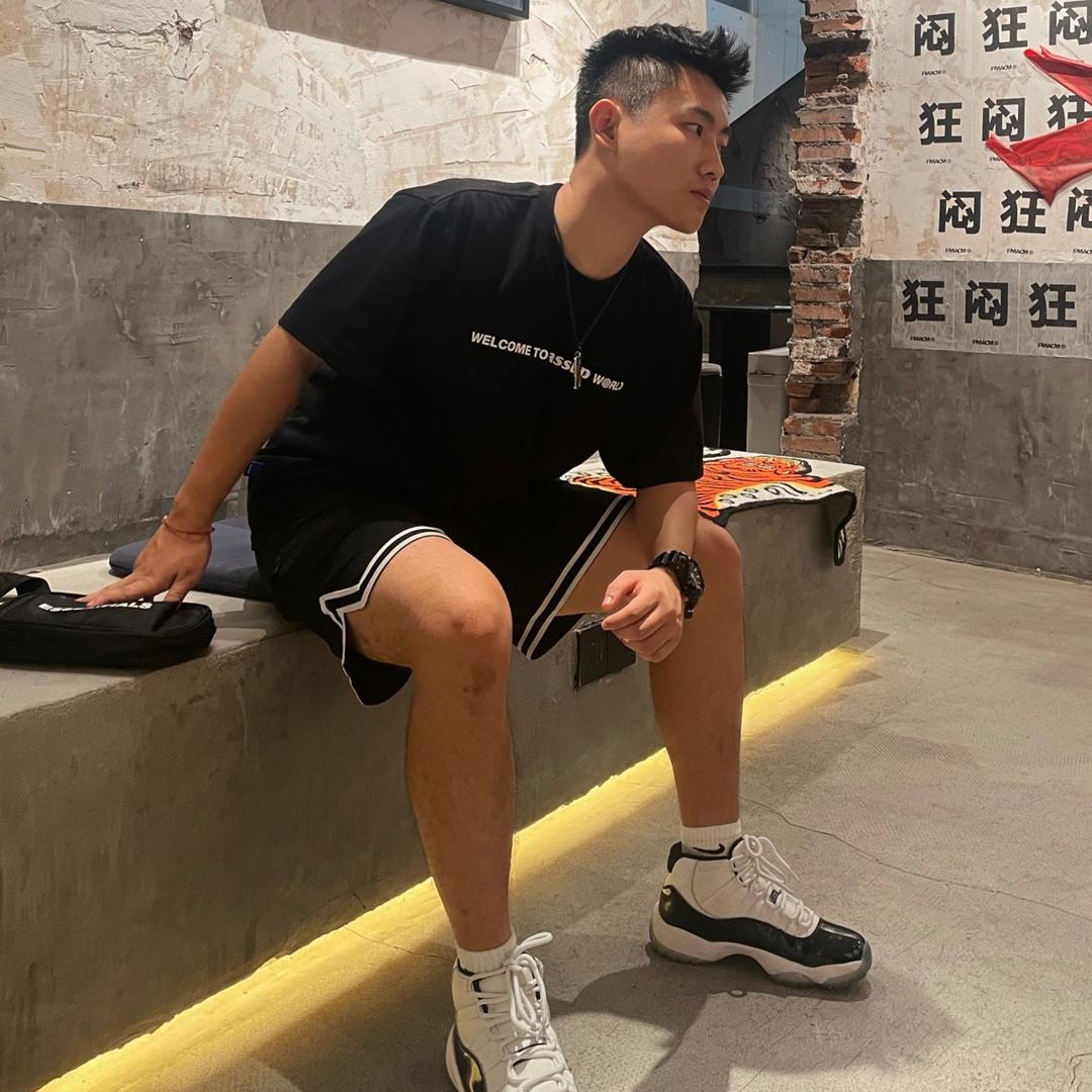 万宇铭
