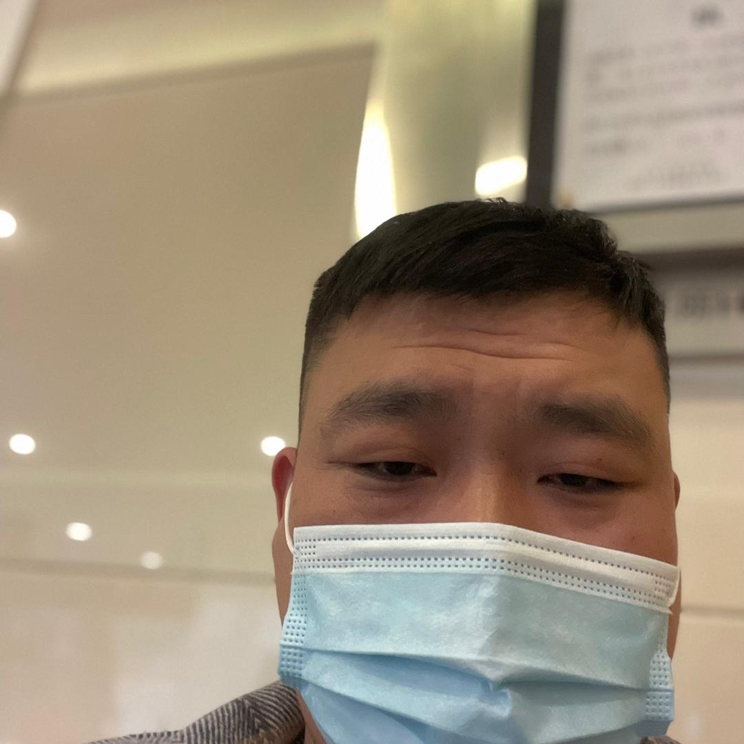 王雷