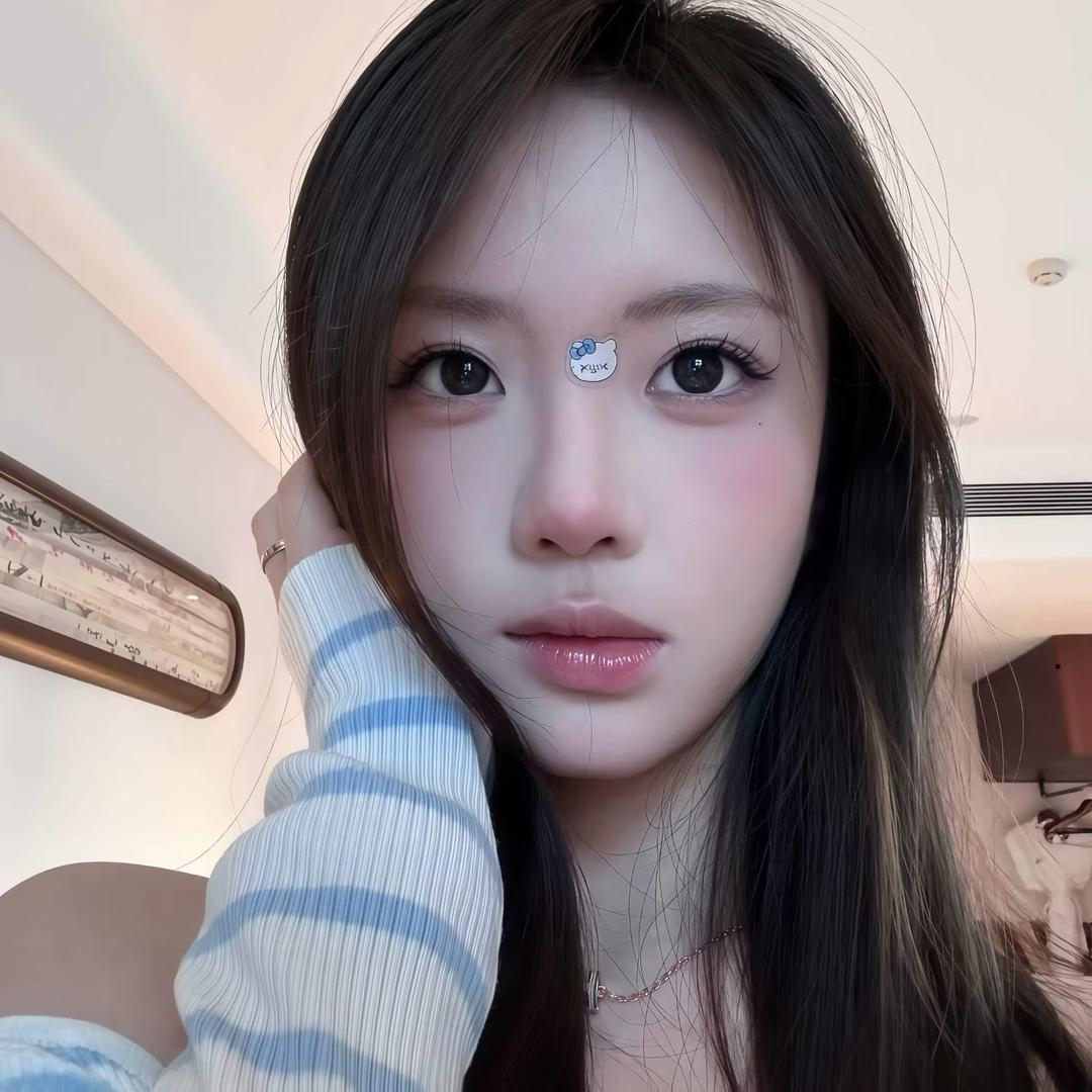 爱吃核桃仁  •̆₃•̑