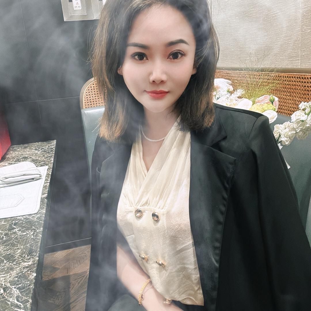葛小美在青岛