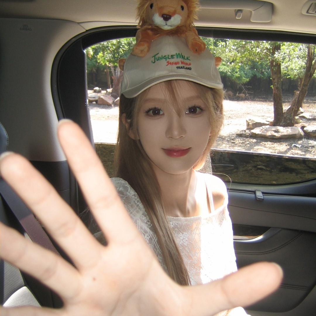 小小鹿v-