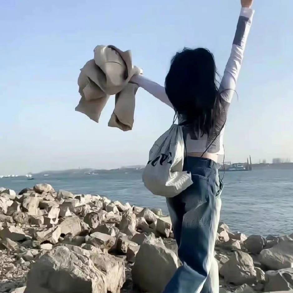 君姐潮品购