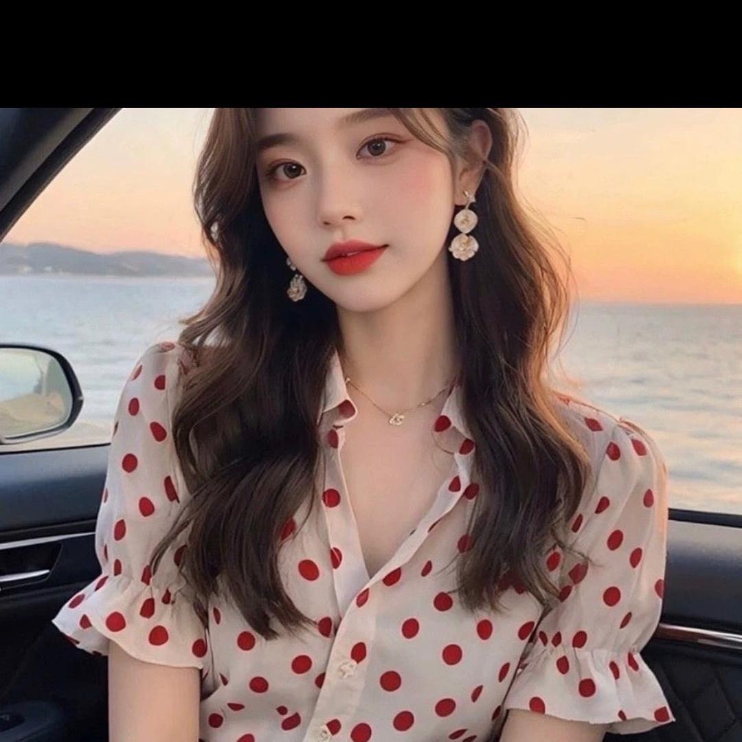 认真卖花花的小姐姐