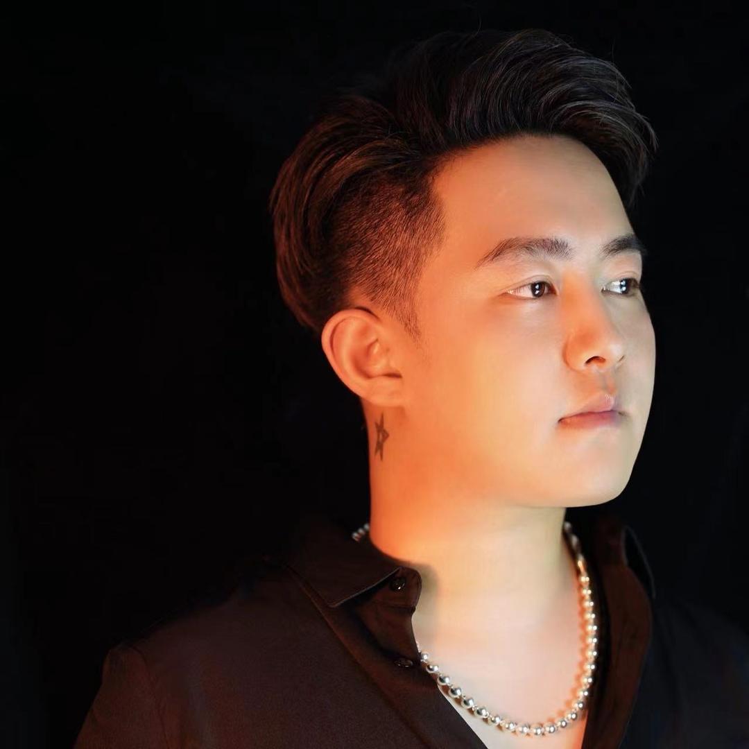 半斤🎤