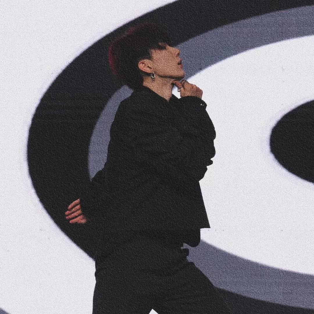 蜡笔🖍️小金❤️💊