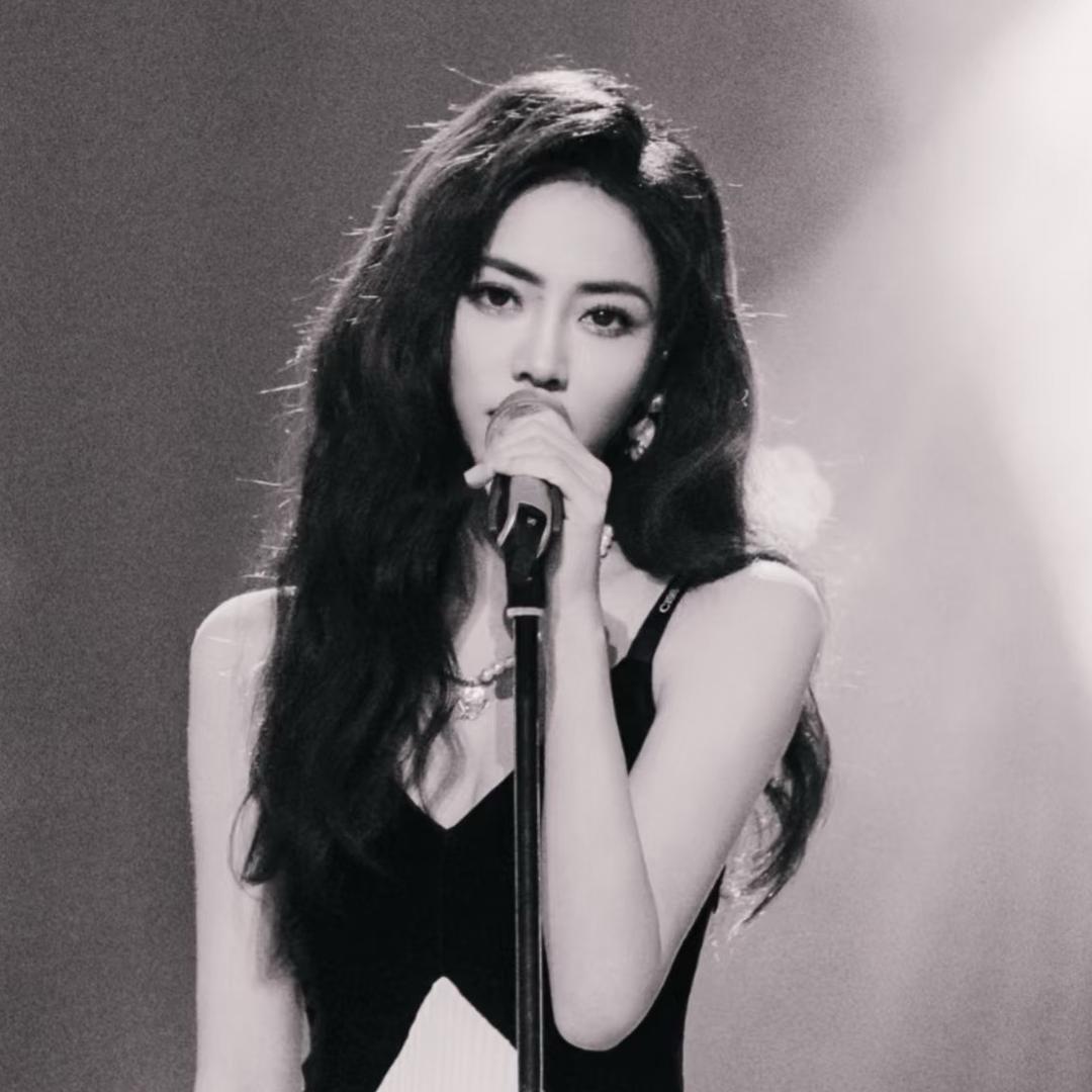 小燕子.音乐