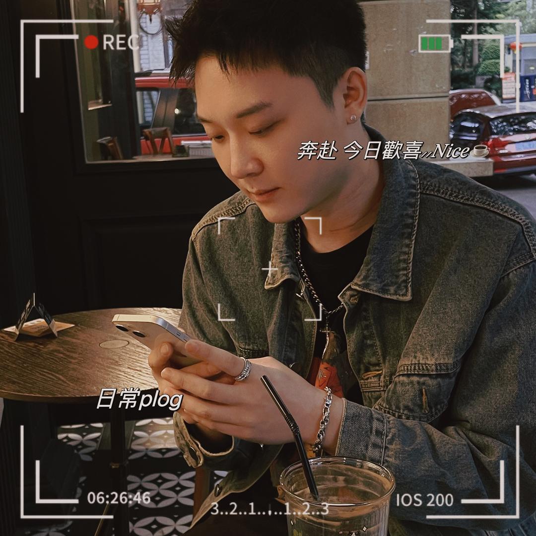 迪迦不是奥特曼