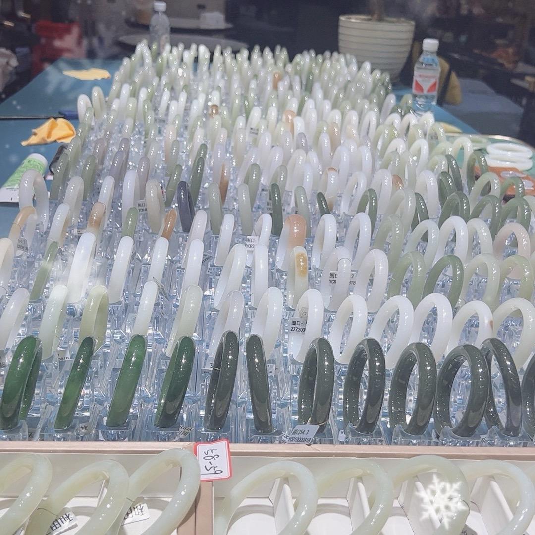 辰辰石佛寺逛大集