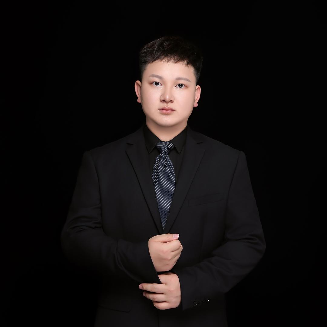 教武术的邱教练