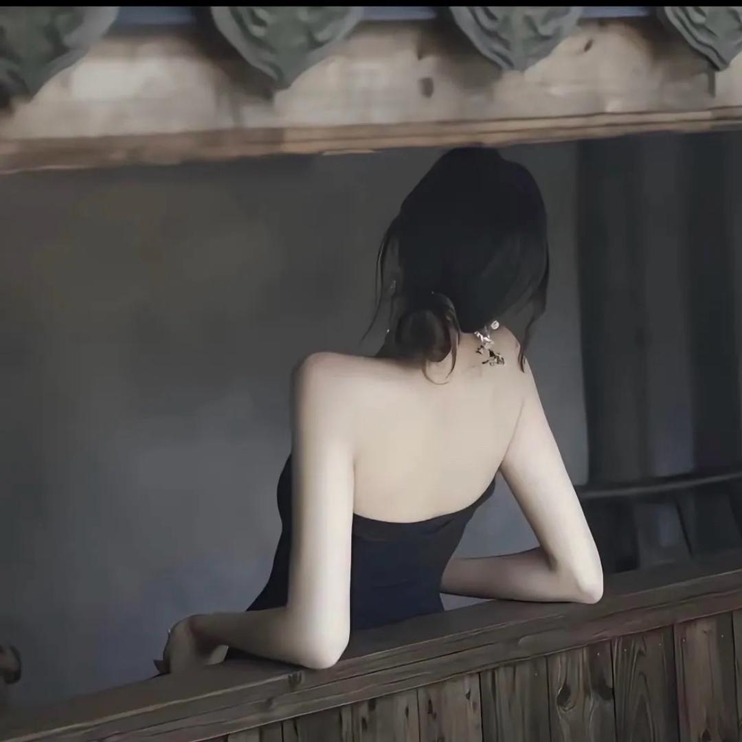 ᥫᩣ༠° 晚 风 ᩣ༠°