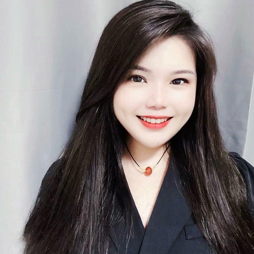 唐县半夏大码女装集合店