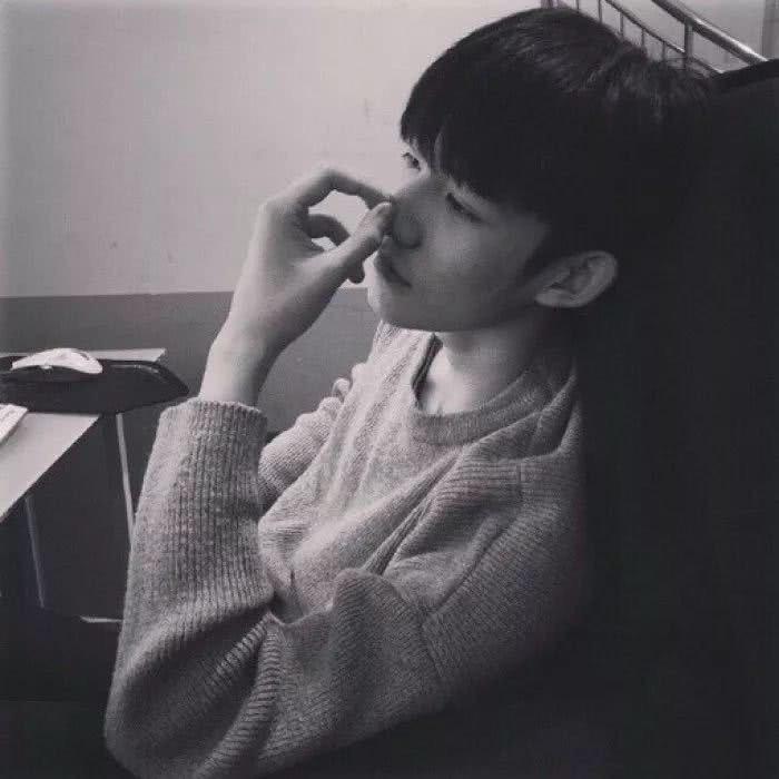 是小马吖~