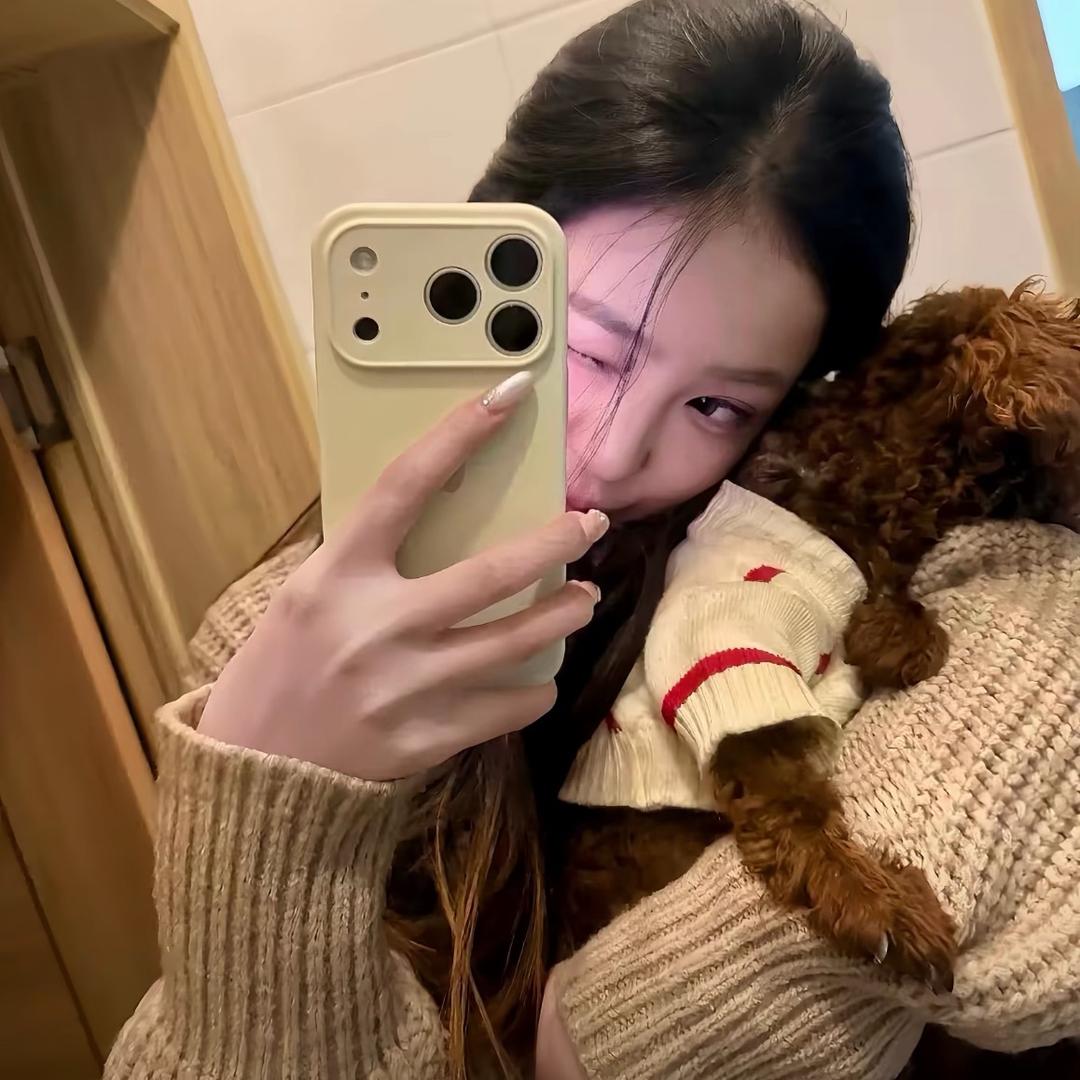 不高兴我就噜噜脸