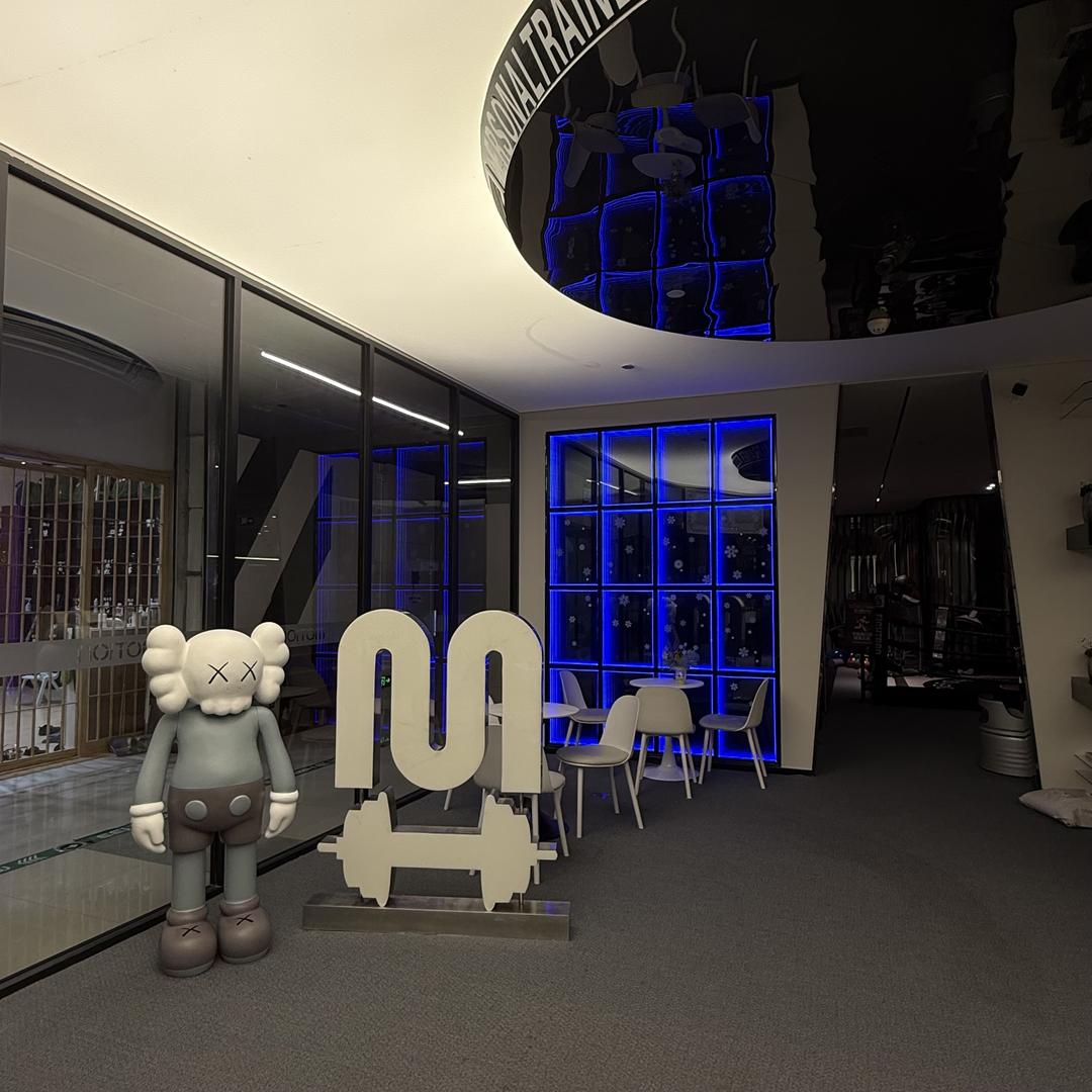 漠浔健身～小余