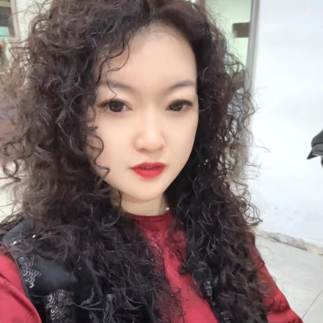 灵动指尖-美甲美睫美容头疗_珍珍（本人）