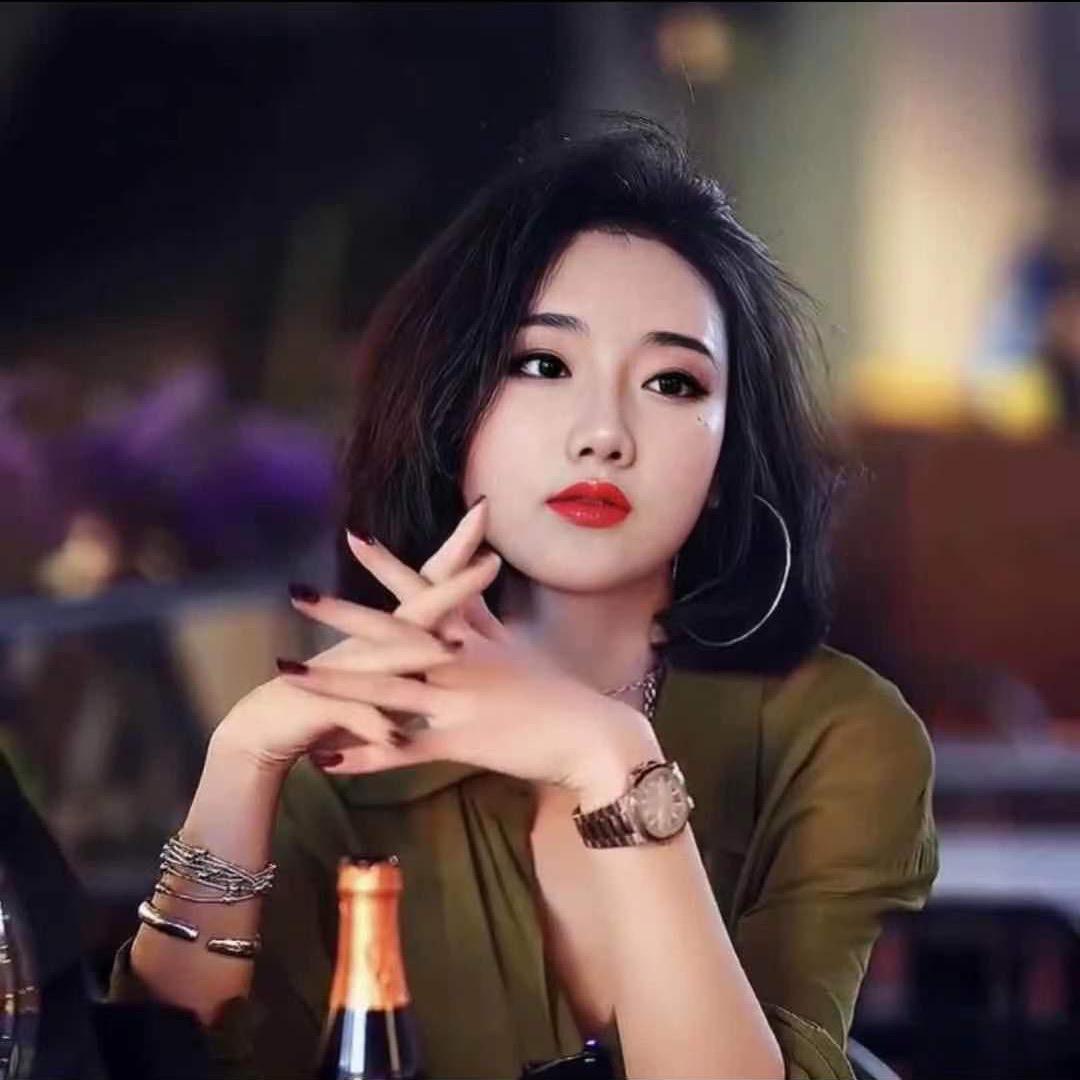 走秀♛君.