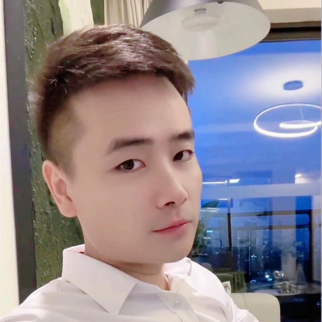 晓涛。