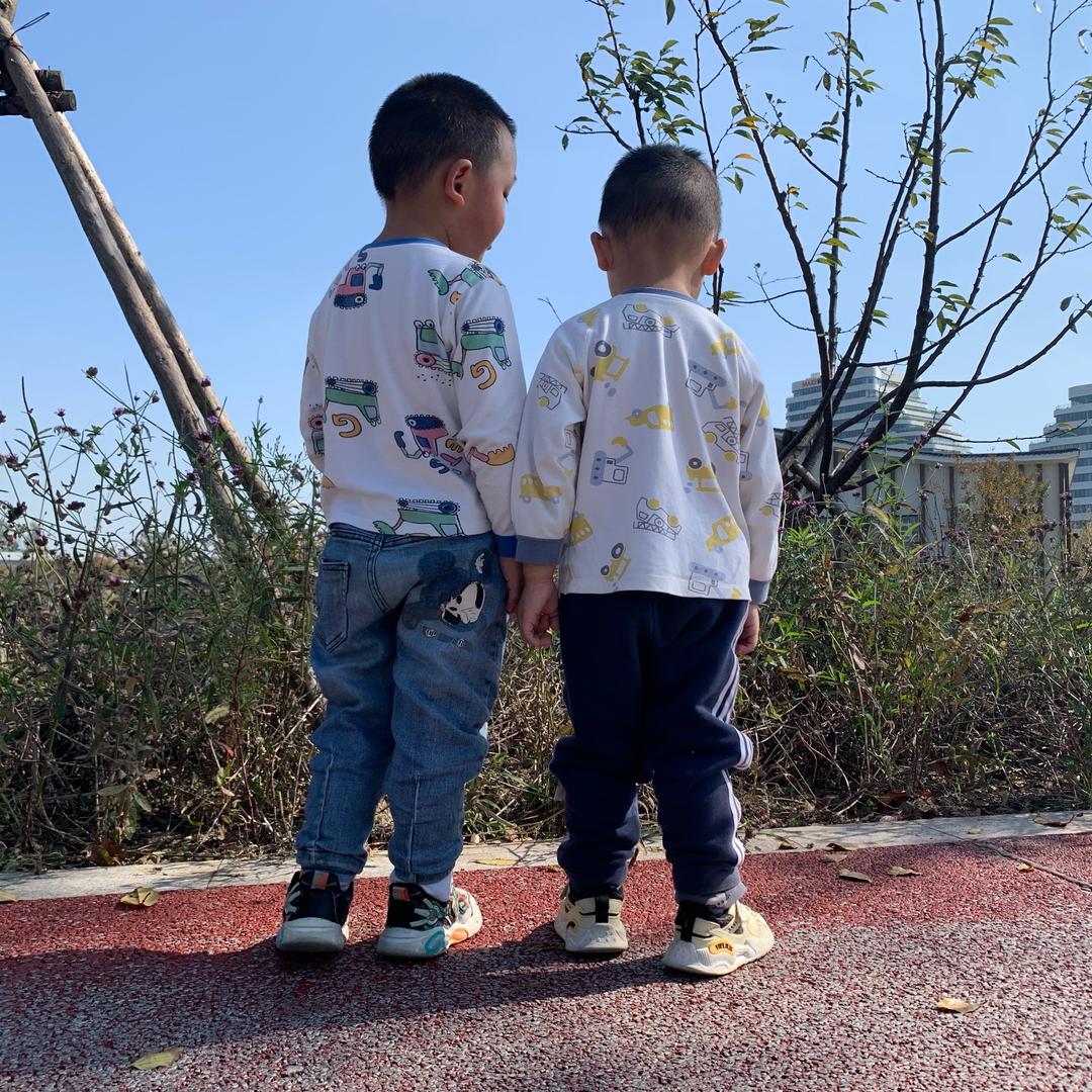 你比星光美丽