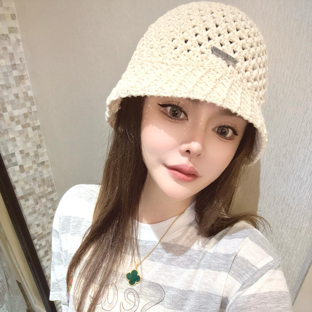 @是叶不是雨霏☁️