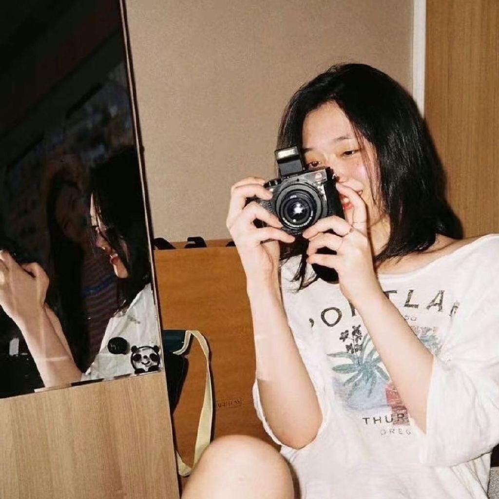 我吃蛋挞.