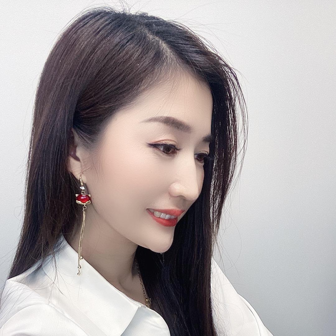 乐姐围巾搭配