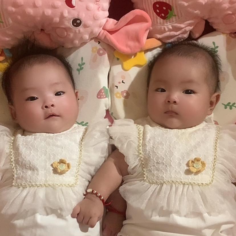 👦👦甜蜜有糖双胞胎👧👧