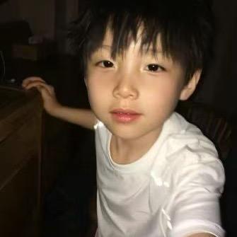 Yyy