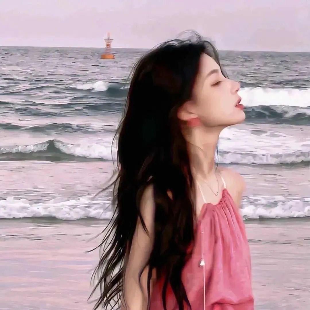 @蓝桉.