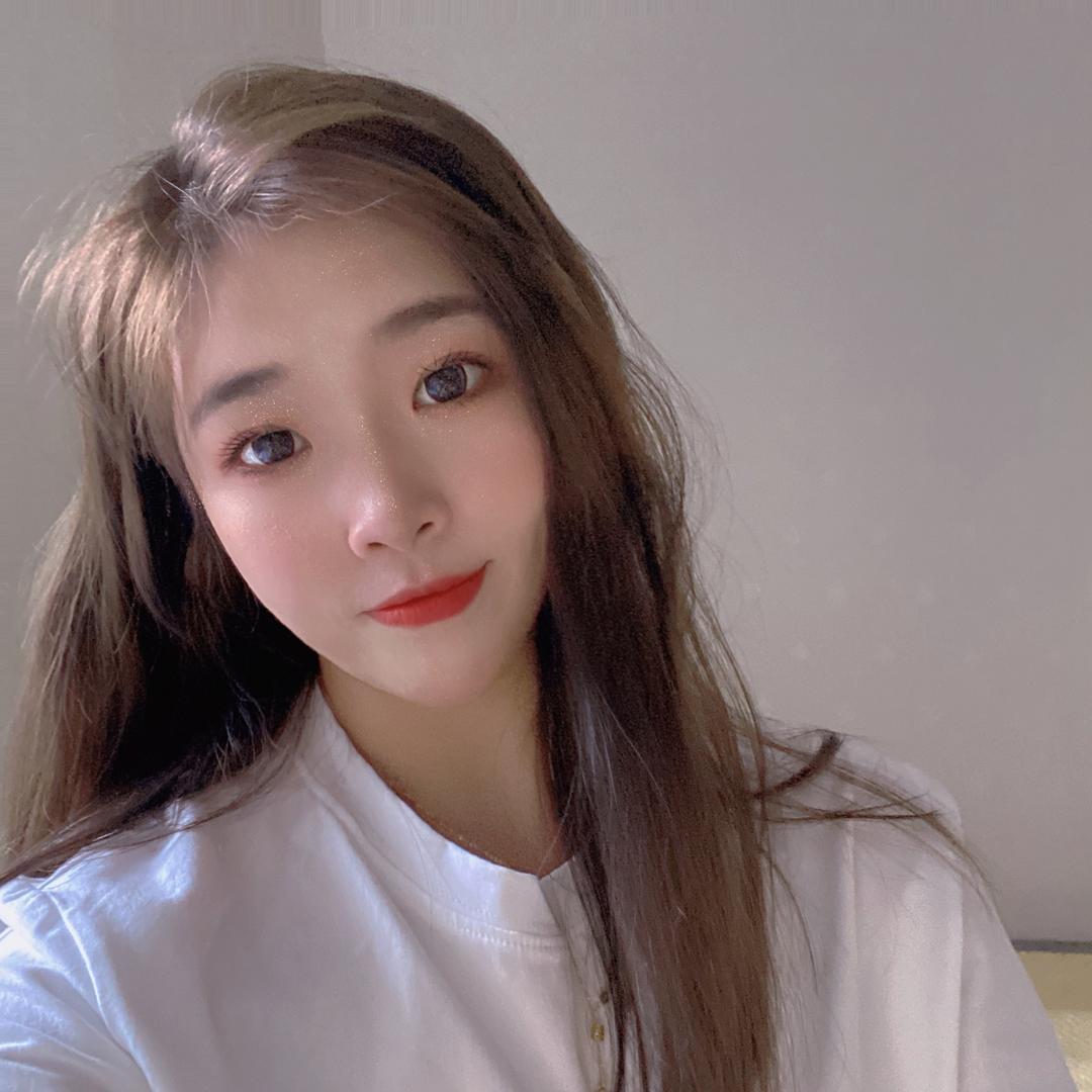 卖珠宝的小Q儿