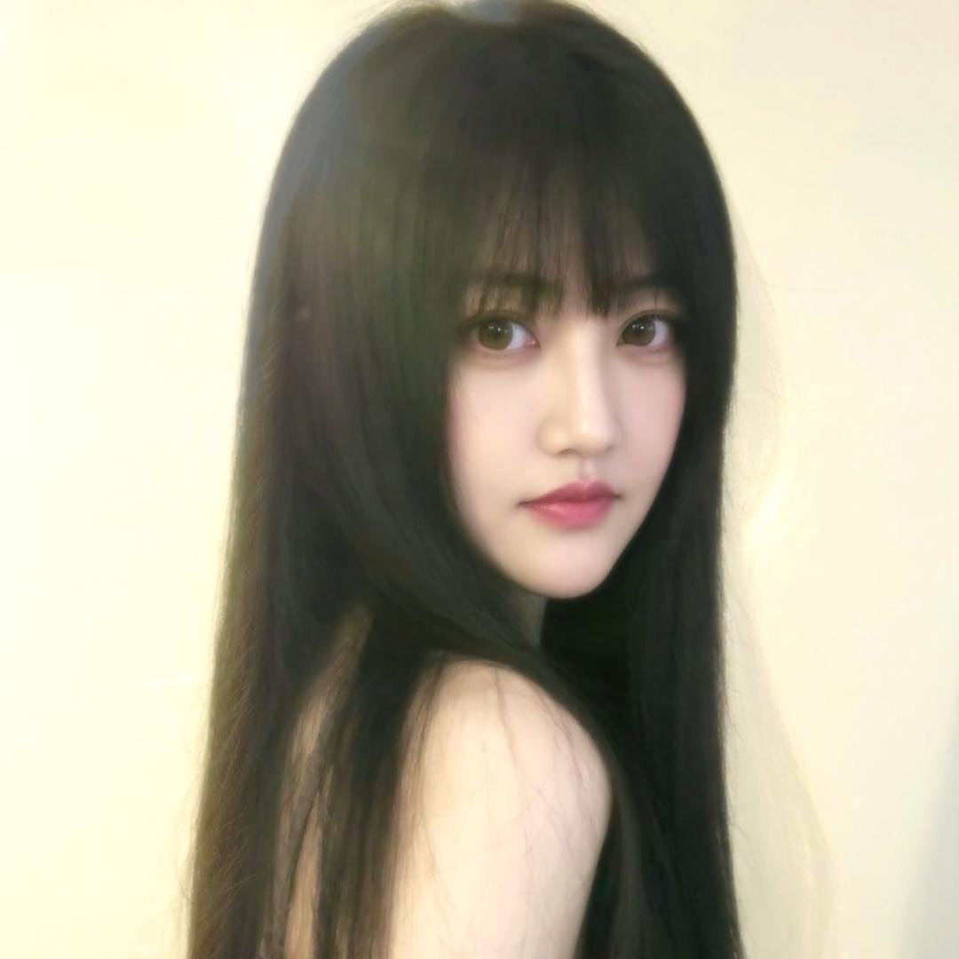 富贵美丽的女人