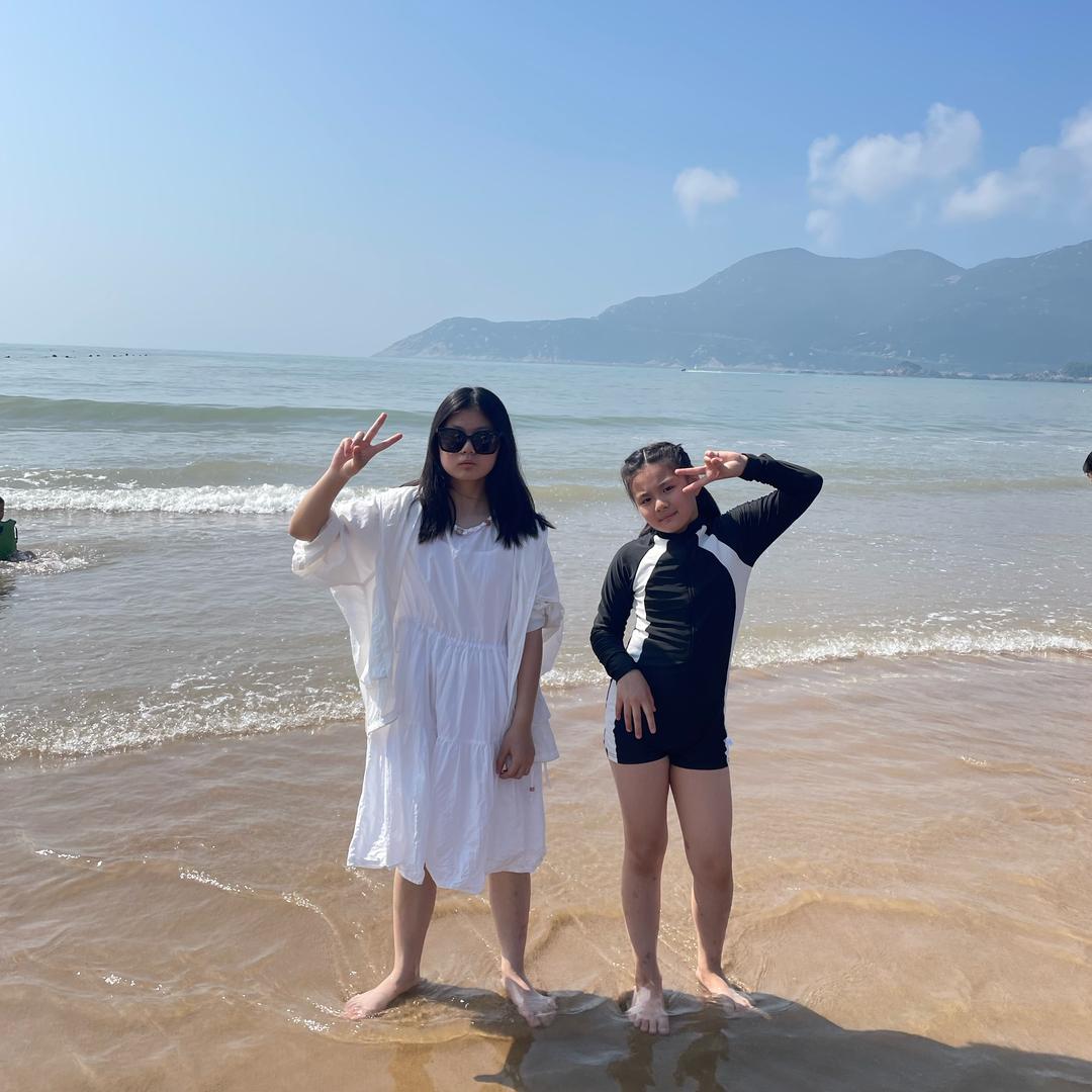 Chen陈**