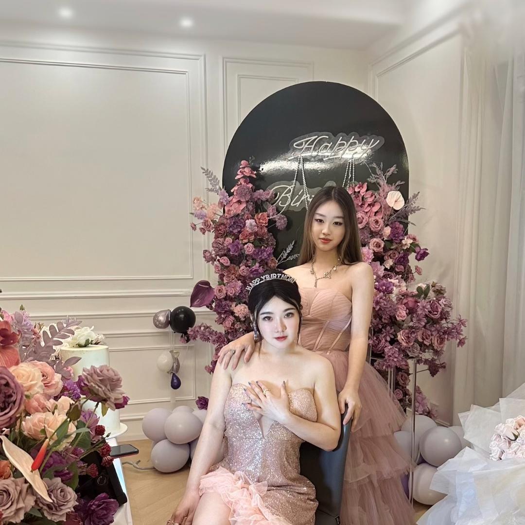 桃子·变装泡泡浴