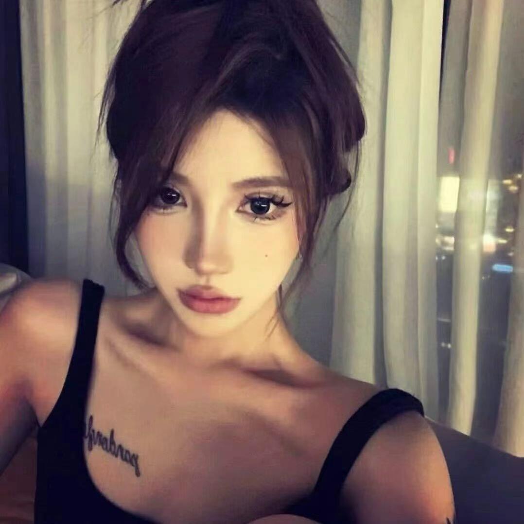 柏晨香香
