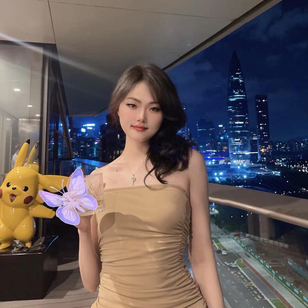 小白姐姐在这里