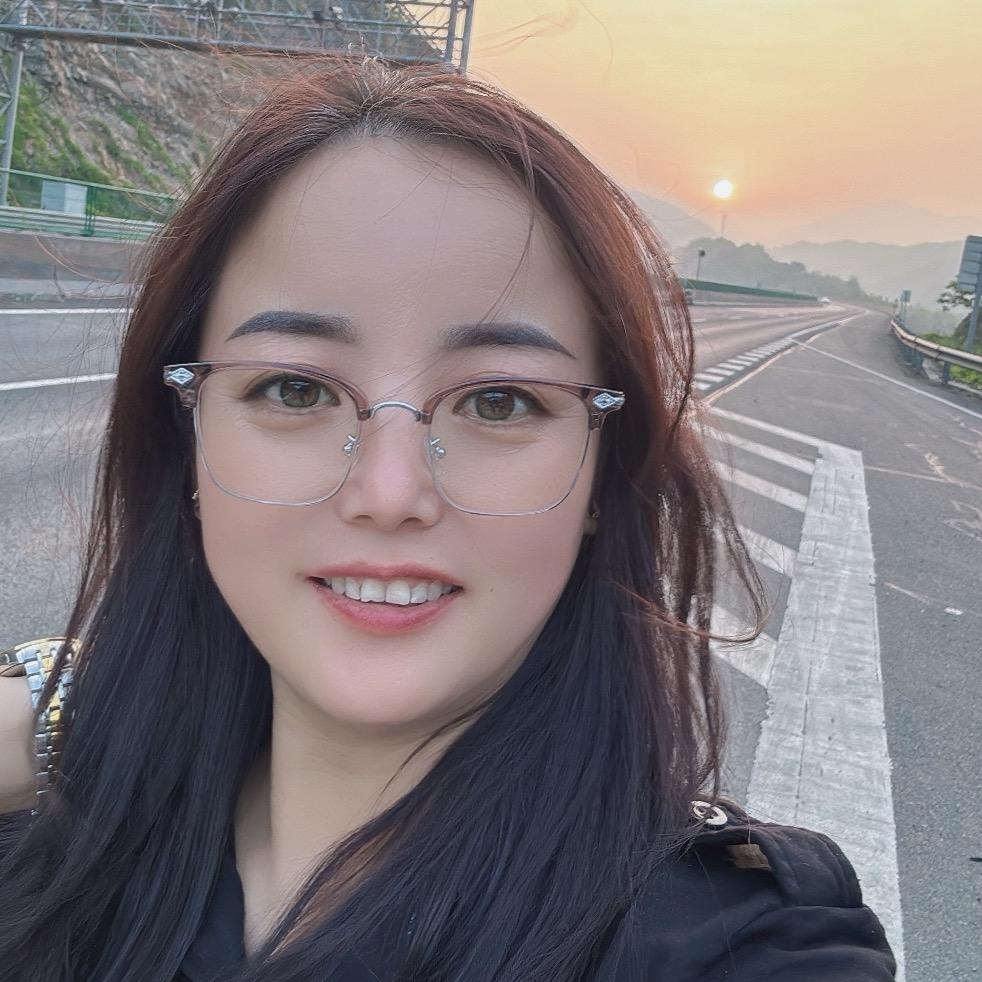 领鲜果业超级水果批发行