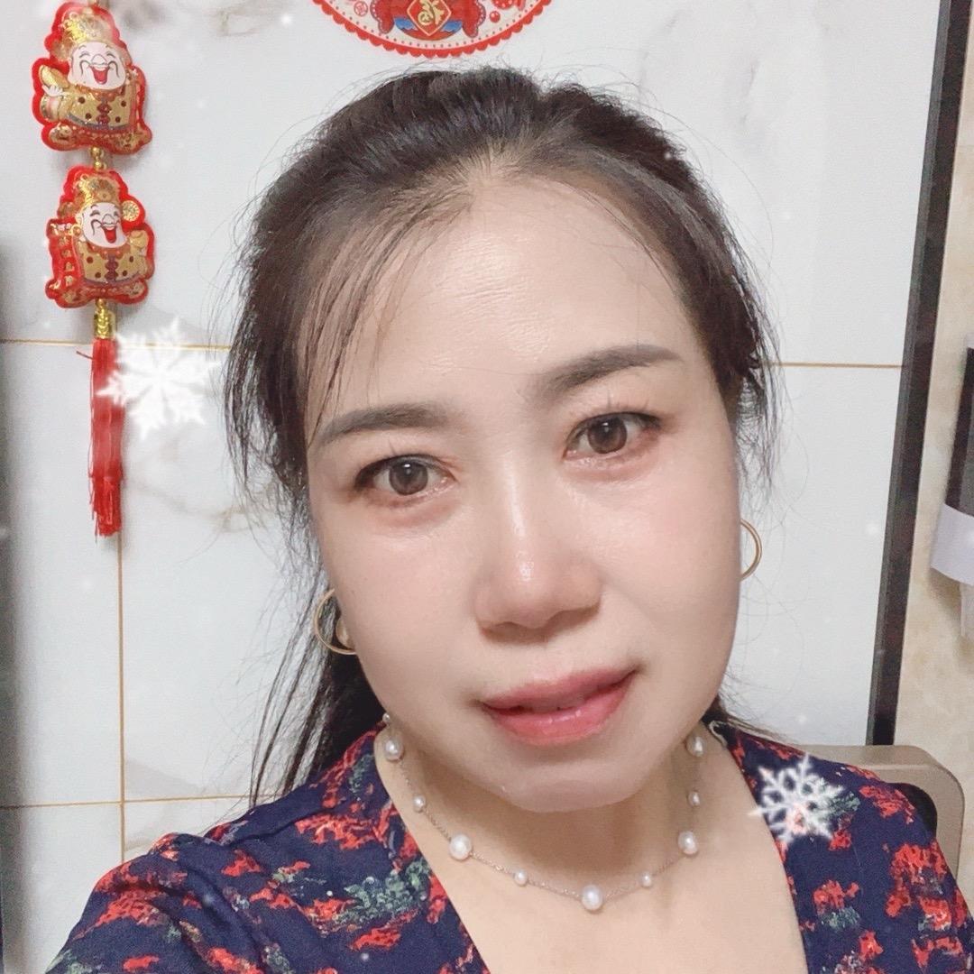 李春莉，雅斯超市2楼