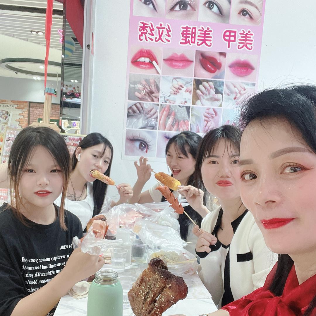 艾丽简工作室欢迎您