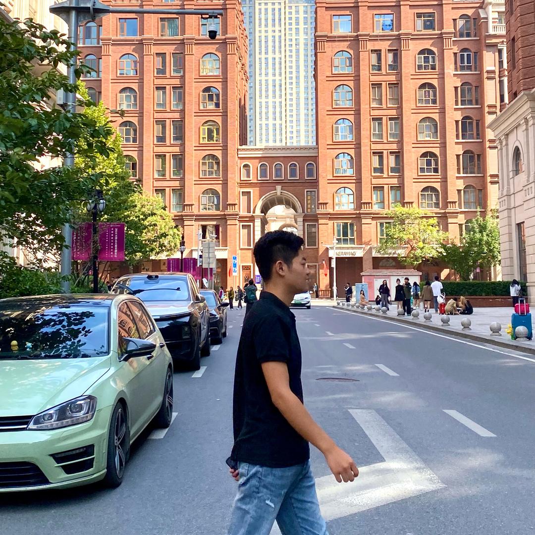 懵懵的小刘