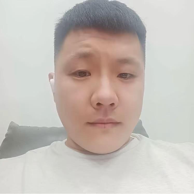 红升国际物流-何晓飞