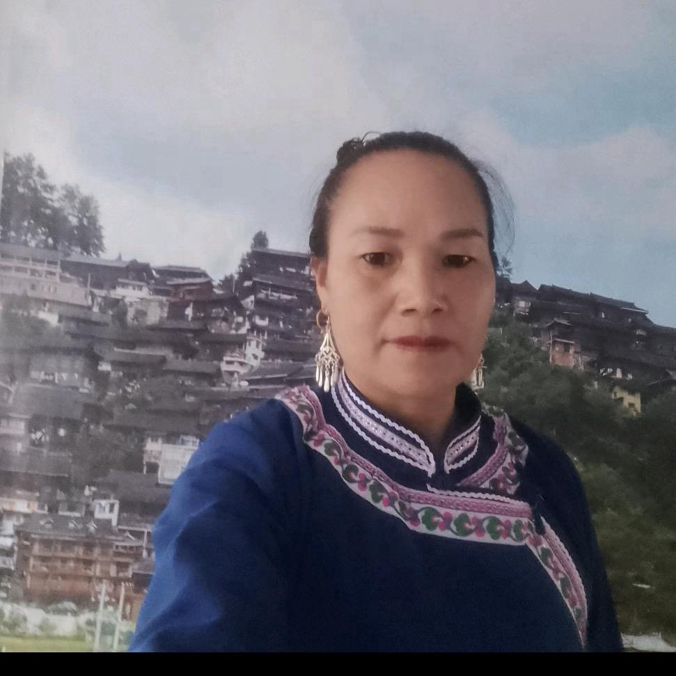 龙妹山歌世铭哥团队
