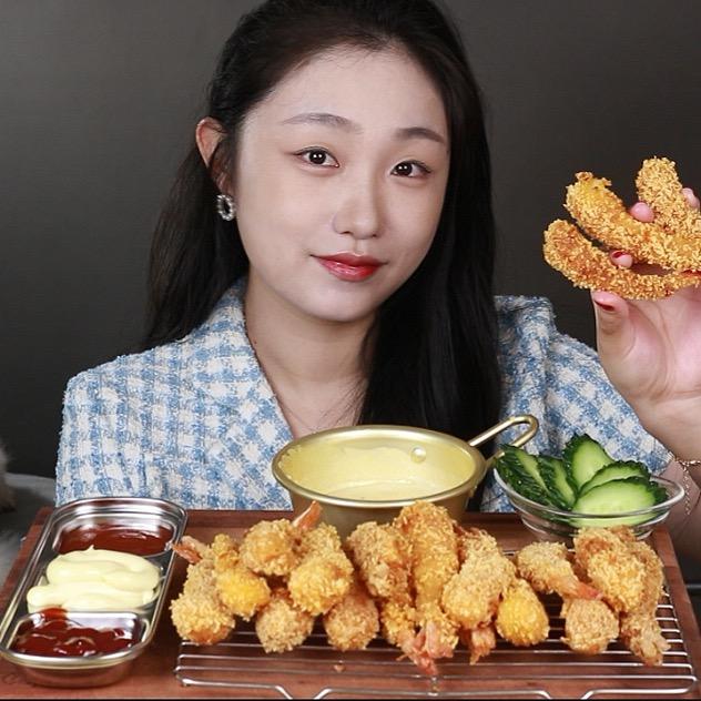 哈喽刘美美