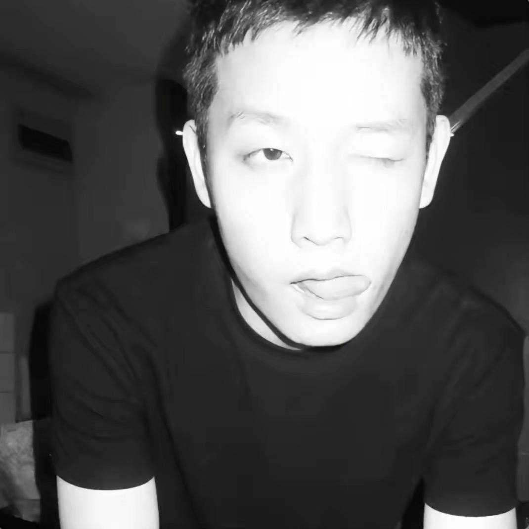 你管我呢昂